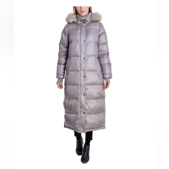 Michael Kors Women’s hooded down maxi puffer coat - Picture 1 of 7